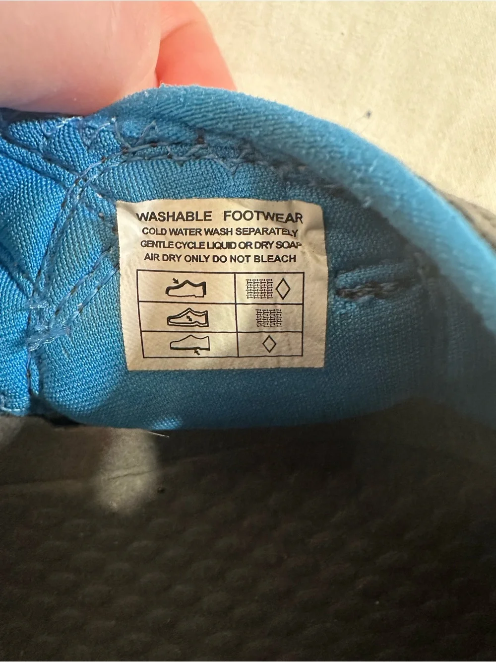 Keen Sandals Sz 6